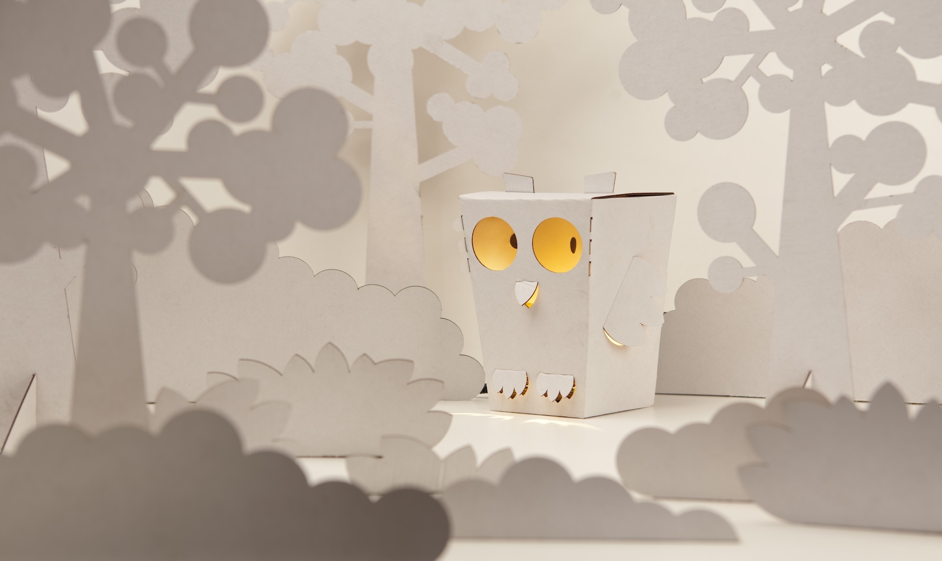 fotografia papierowych lamp design na profesjonalnych zdjęciach